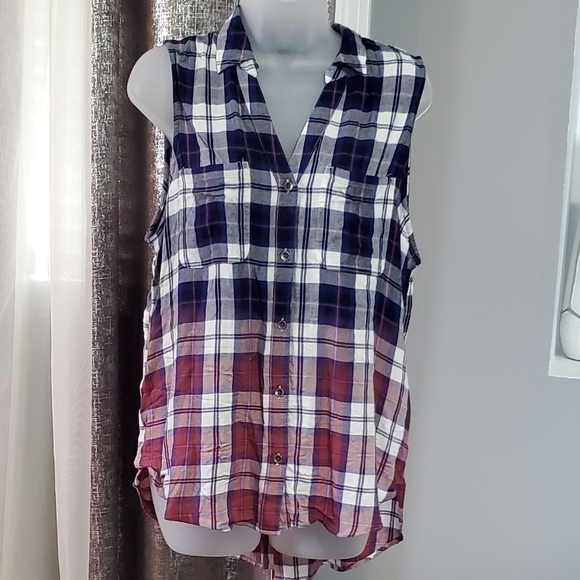 Rock & Republic Tops - ❤Rock&Republic plaid top size L